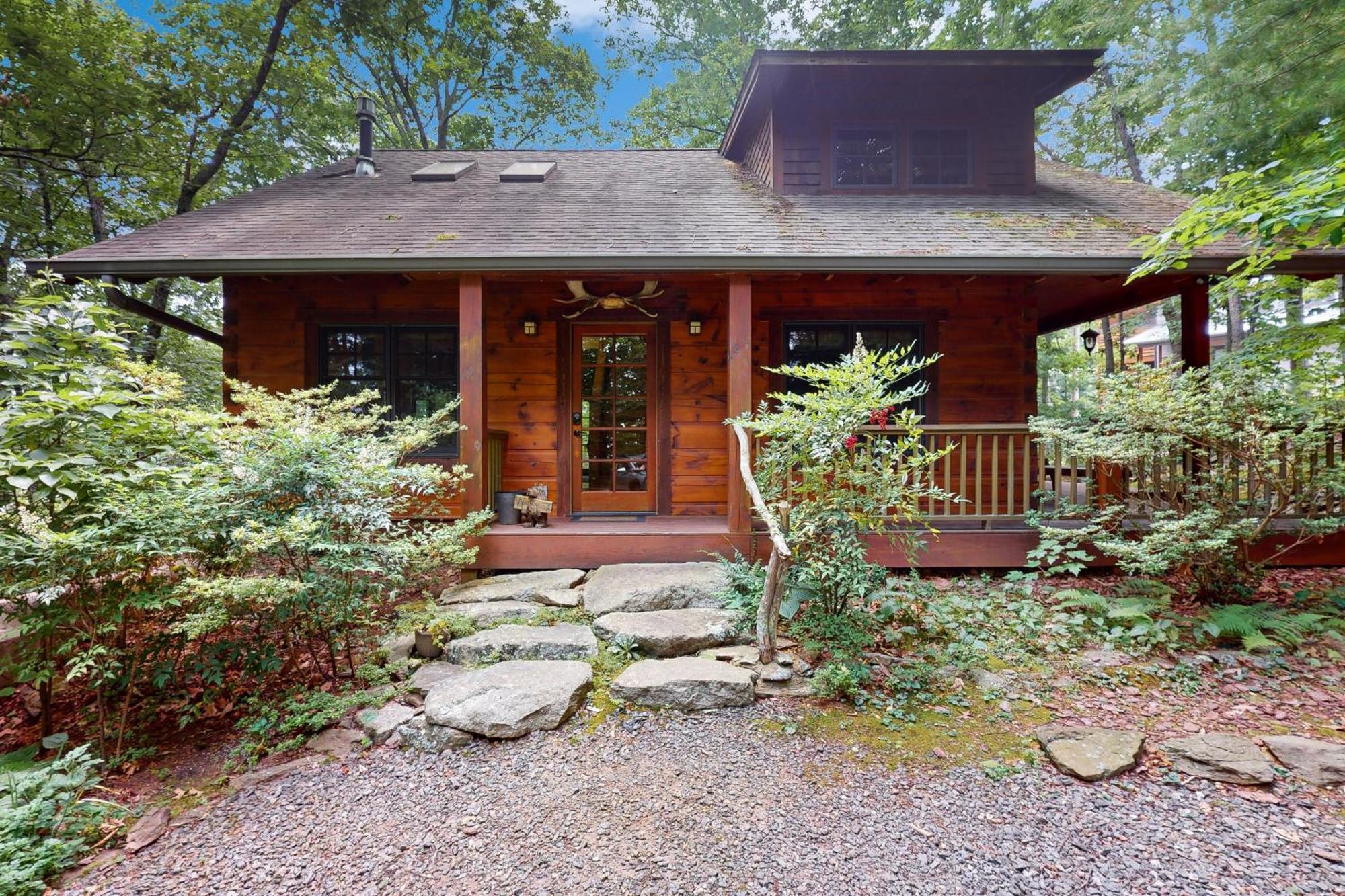 Elkhorn Cabin & Eagles Wing Lodge Asheville Exterior foto